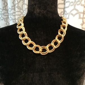Gold tone large chain 18” necklace